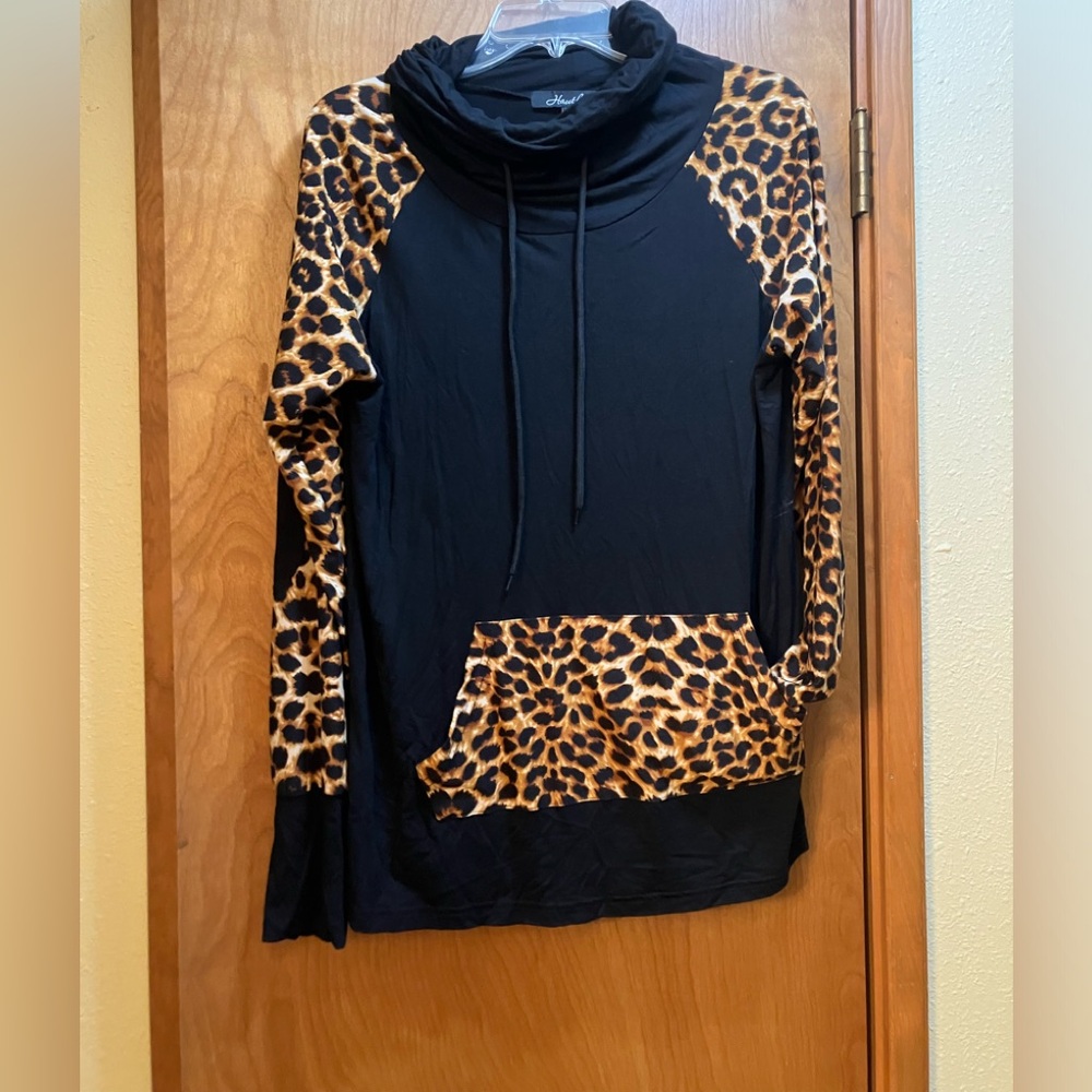 Animal print and black! Hawthorn fun piece!